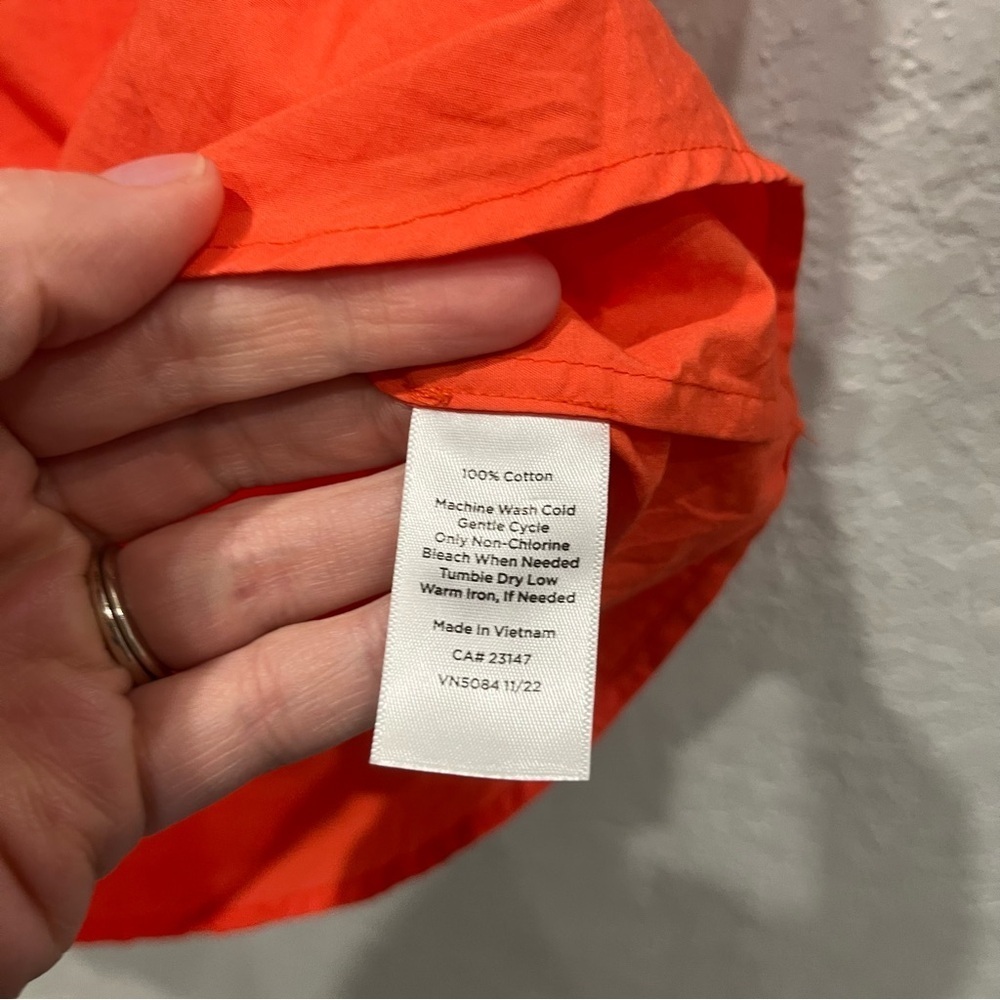 Talbots Top Women's Medium Orange Smocked Ruffle Split Neck Shell - Picture 6 of 6